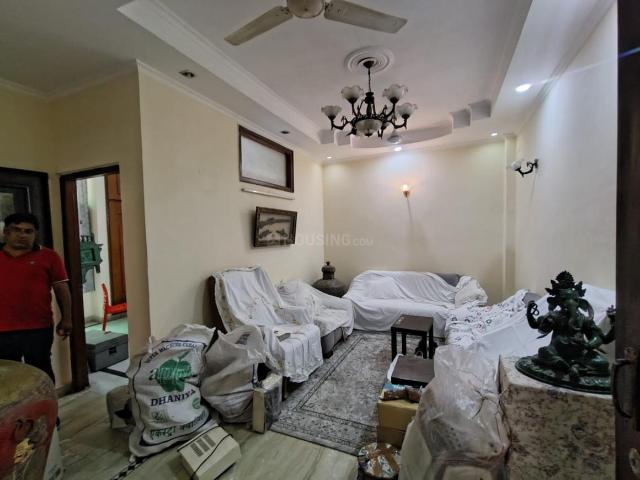 Flat for rent in Deri