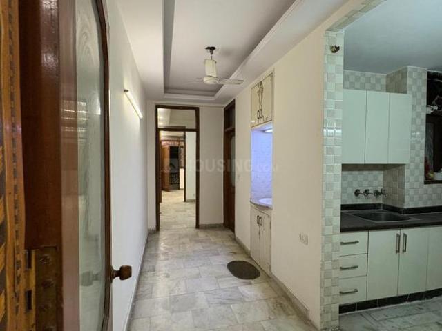 Flat for rent in Deri