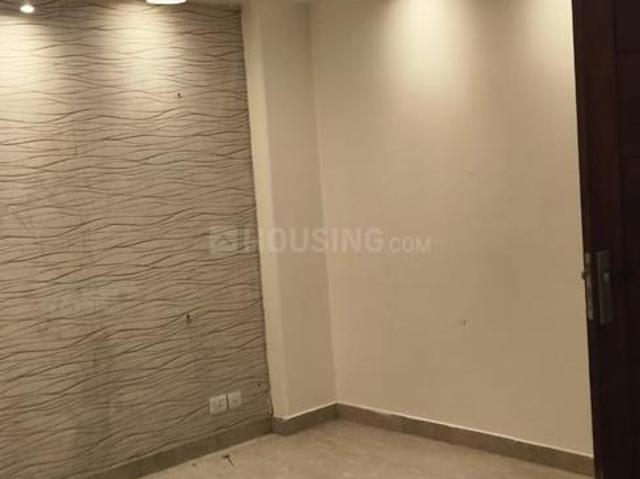 Flat for rent in Deri