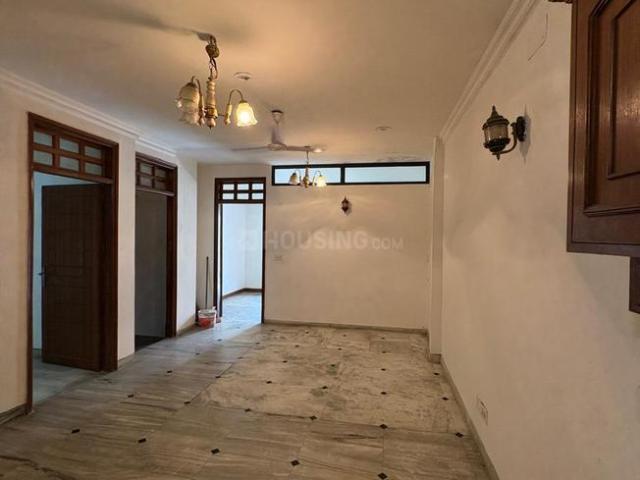 Flat for rent in Deri