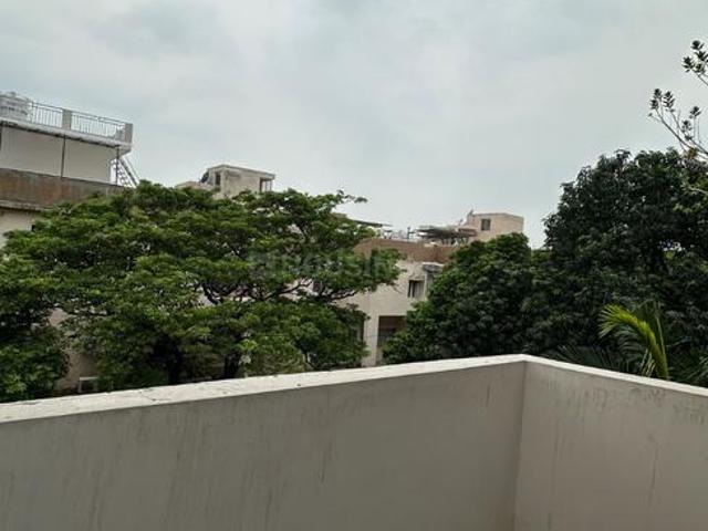 Flat for rent in Deri