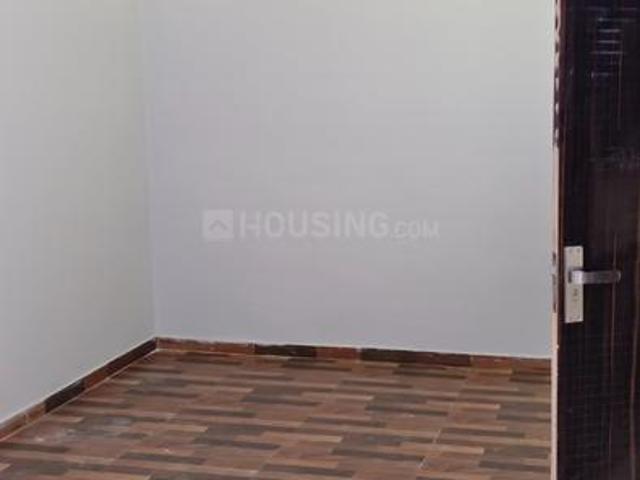 Flat for rent in Deri