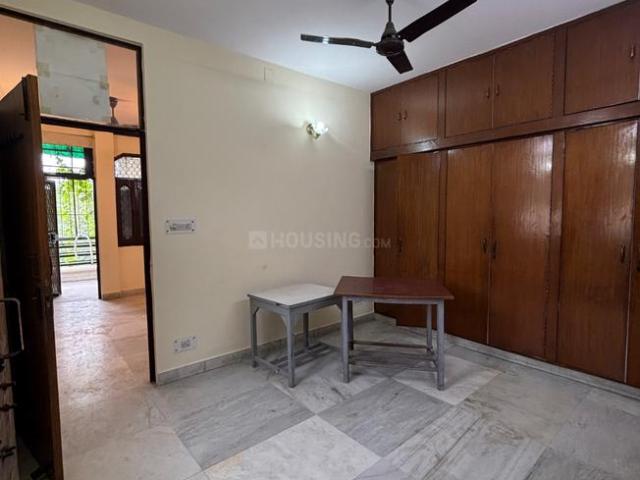 Flat for rent in Deri