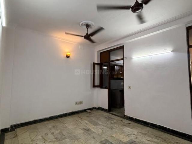 Flat for rent in Deri