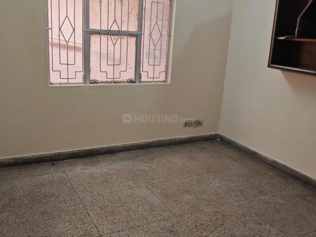 Flat for rent in Deri