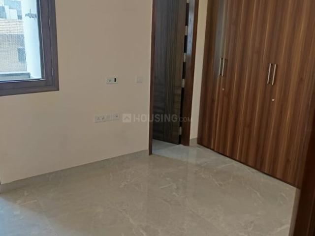 Flat for rent in Deri