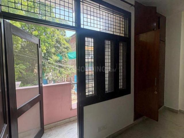 Flat for rent in Deri