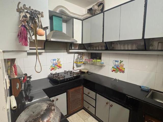 Flat for rent in Deri
