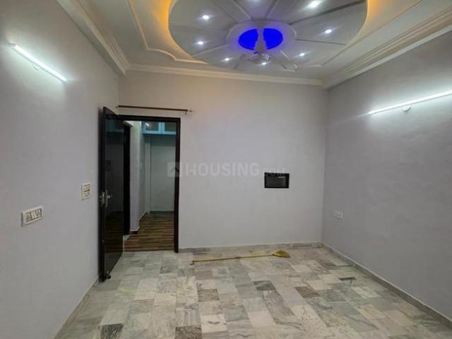Flat for rent in Deri