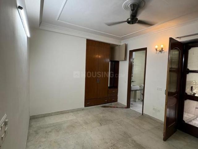 Flat for rent in Deri