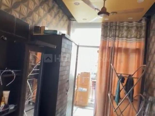 Flat for rent in Deri