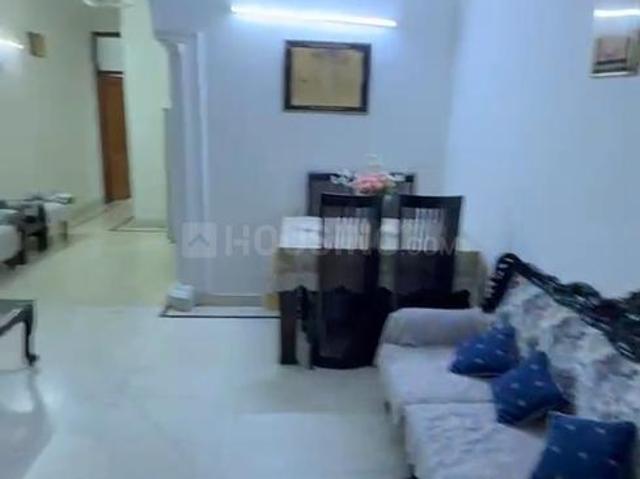 Flat for rent in Deri