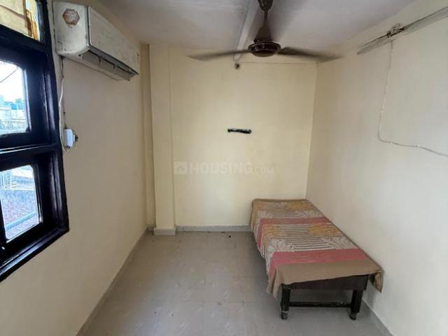 Flat for rent in North Delhi, Deri