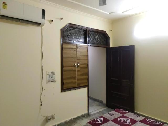 Flat for rent in Central Delhi, Deri