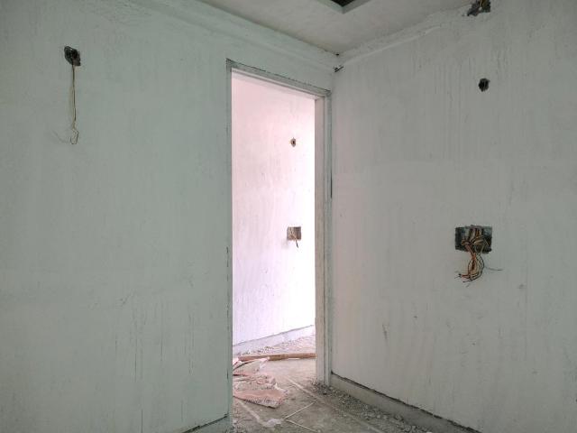 Flat for sale in South Delhi, Deri
