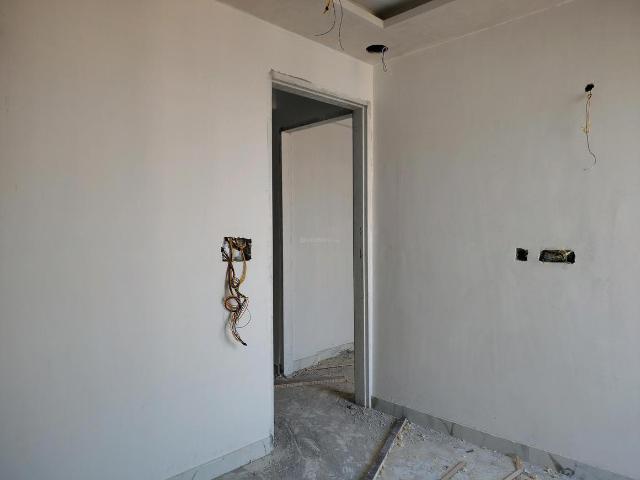 Flat for sale in South Delhi, Deri