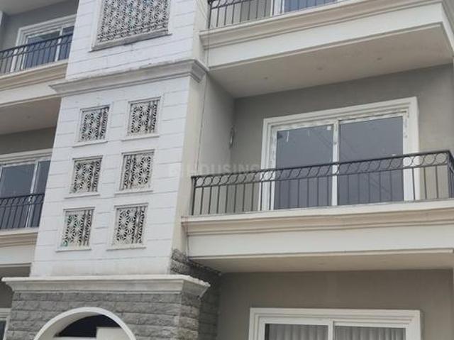 Flat for sale in Kharar, Punjab