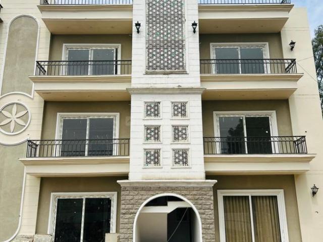 Flat for sale in Kharar, Punjab