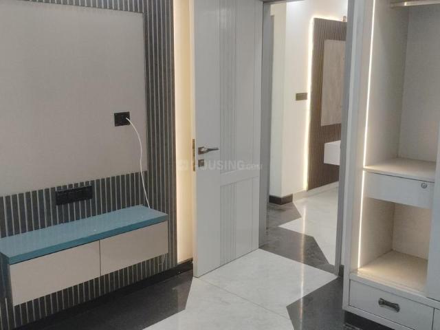 Flat for sale in West Delhi, Deri