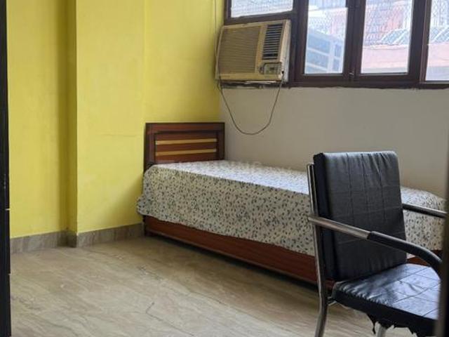 Flat for rent in Deri