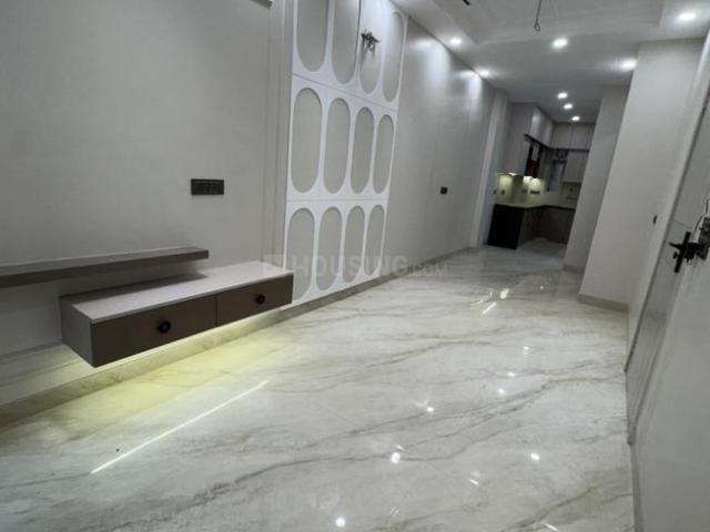 Flat for sale in East Delhi, Deri