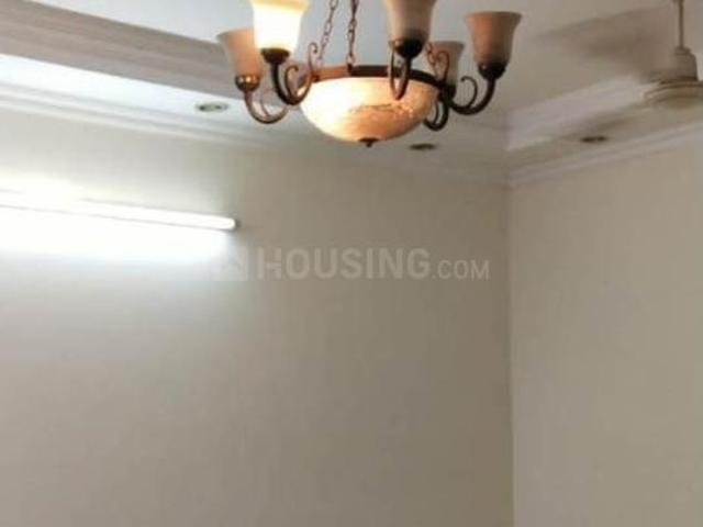 Flat for rent in Deri