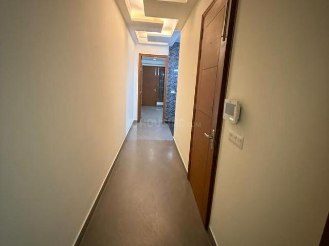 Flat for rent in Deri