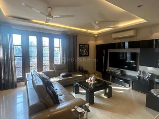 Flat for rent in Deri