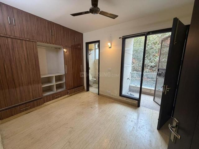 Flat for rent in Deri
