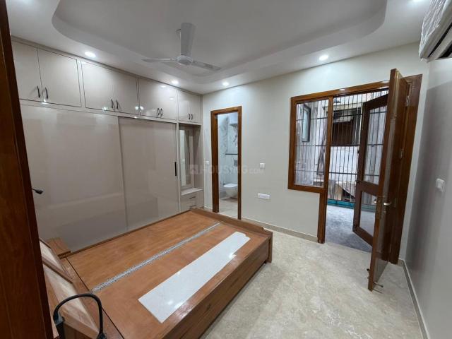 Flat for rent in Deri