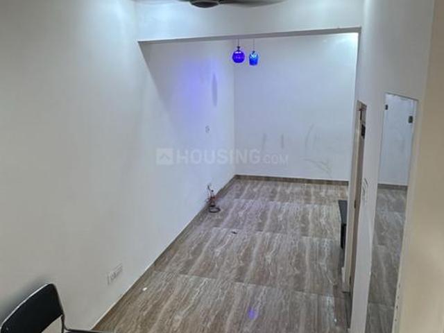 Flat for rent in Deri
