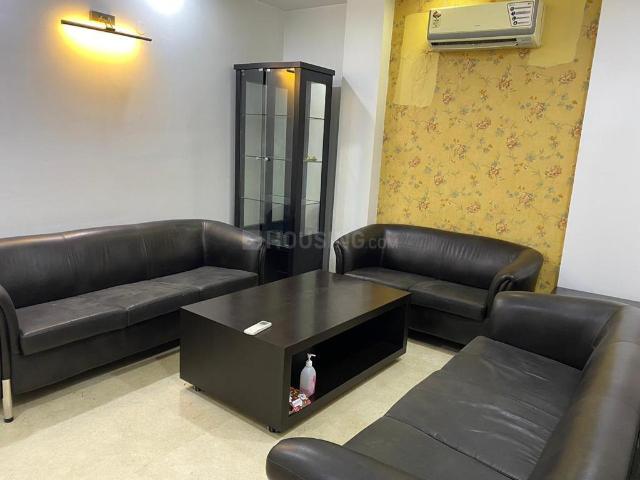Flat for rent in Deri