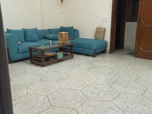 Flat for rent in Deri