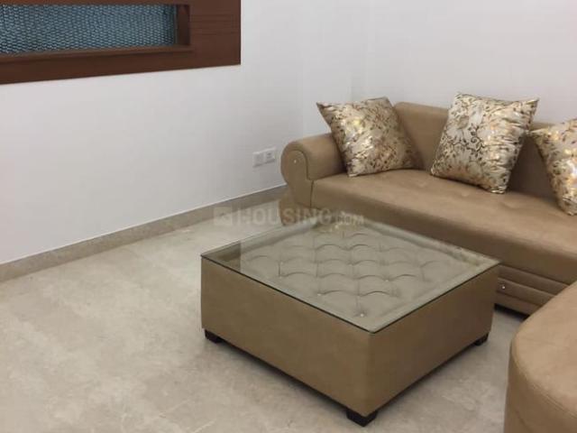 Flat for rent in Deri