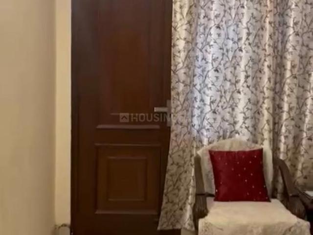 Flat for rent in Deri