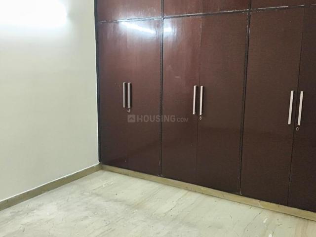 Flat for rent in Deri