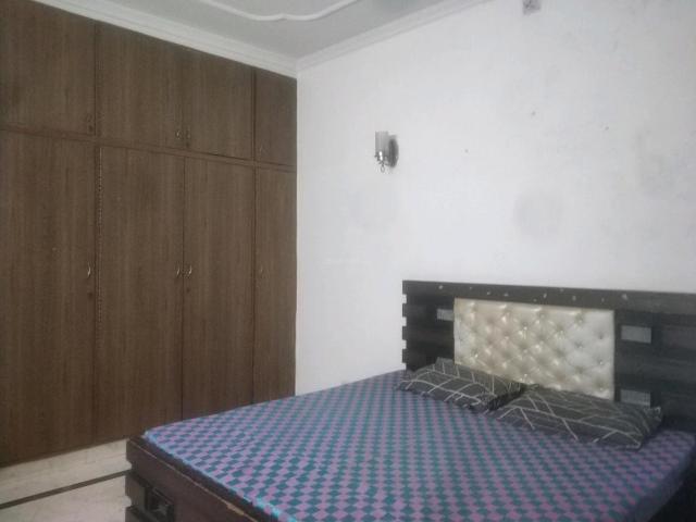 Flat for rent in Deri