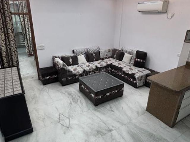 Flat for rent in Deri