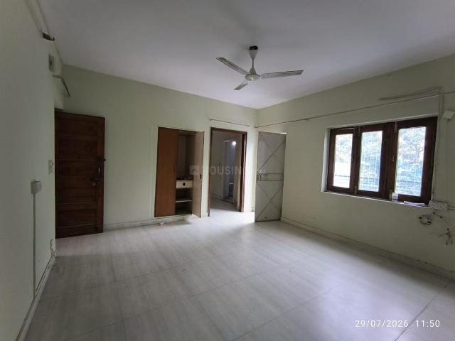 Flat for rent in Deri