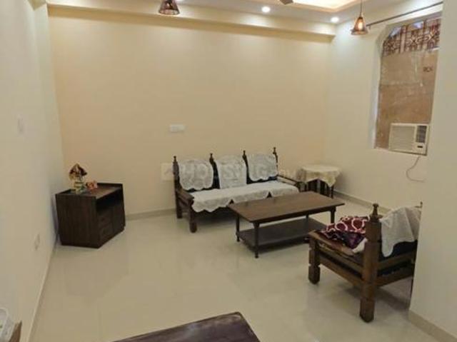 Flat for rent in Deri