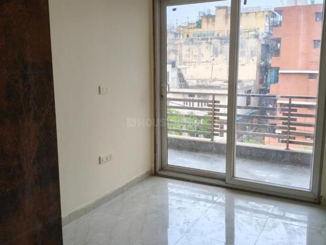 Flat for rent in Deri
