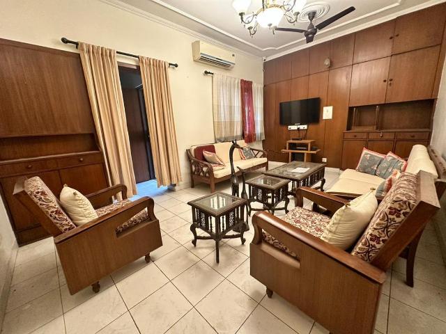 Flat for sale in Deri