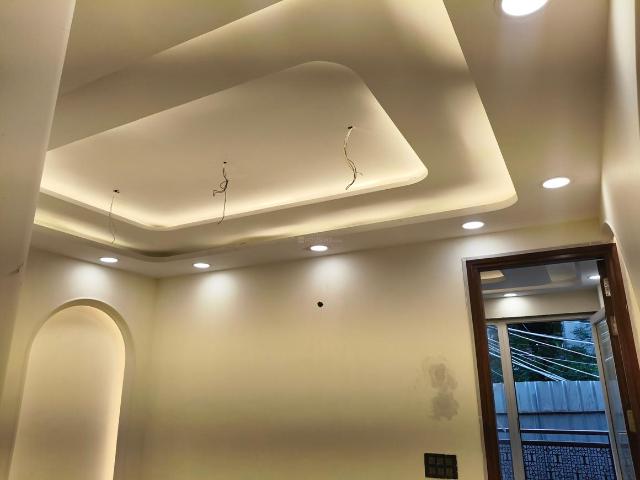 Flat for sale in Lajpat Nagar, Delhi