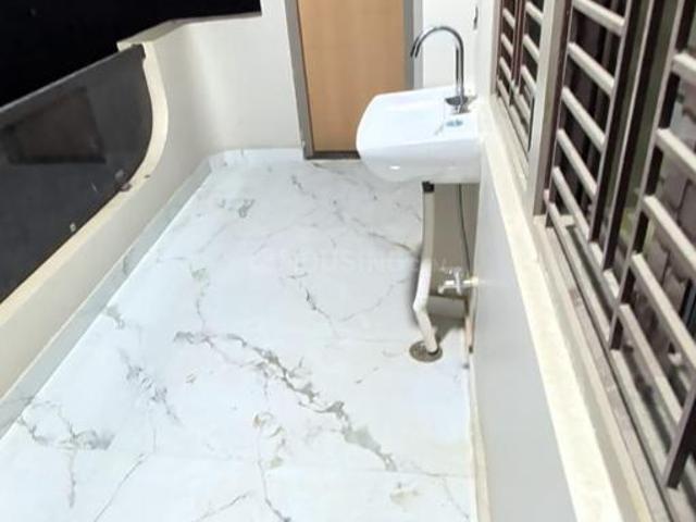 Flat for rent in Varanasi, Arunachal Pradesh