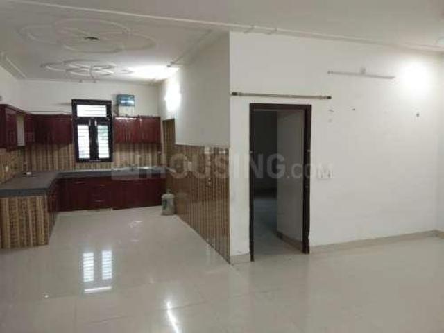 Flat for rent in East Delhi, Deri