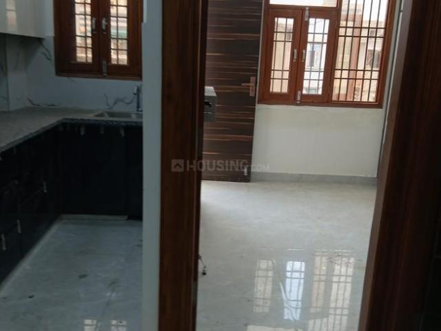 Flat for rent in East Delhi, Deri