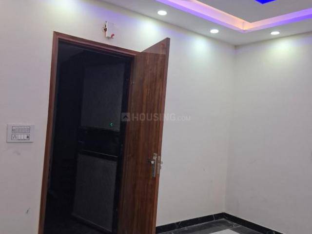Flat for rent in East Delhi, Deri