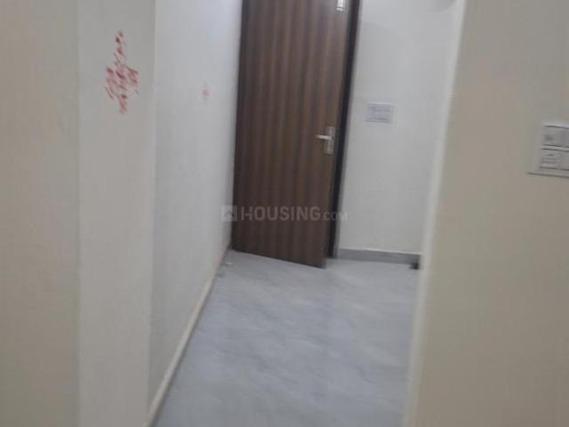 Flat for rent in East Delhi, Deri