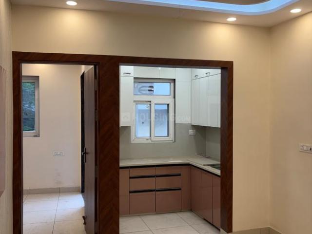 Flat for sale in East Delhi, Deri