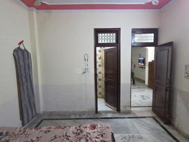 Flat for sale in East Delhi, Deri